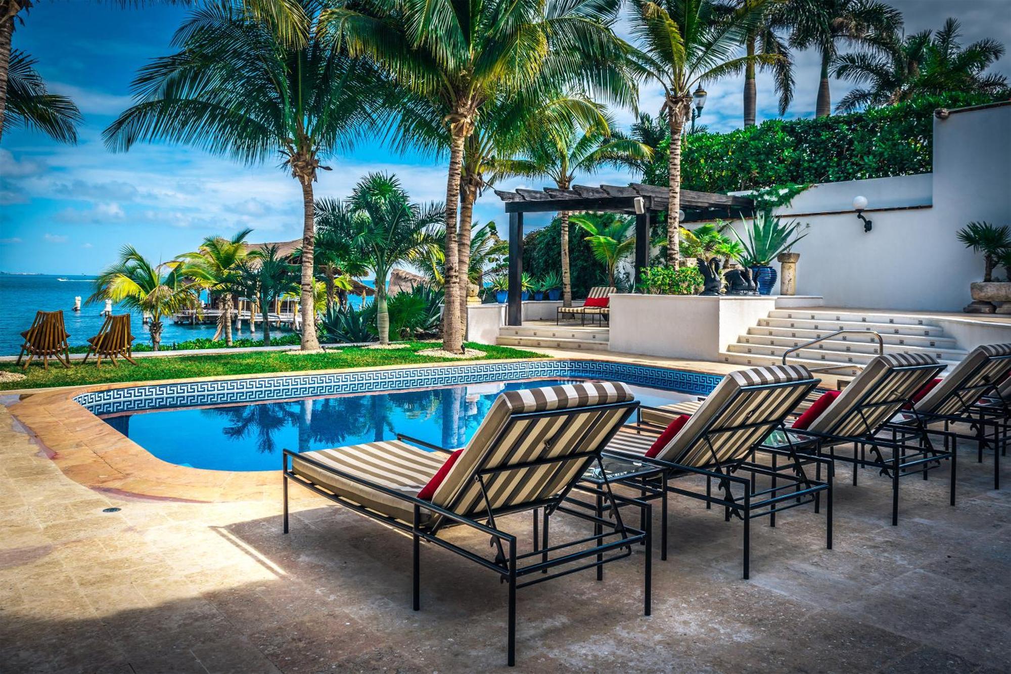 Villa Albatros Oceanfront Luxury Hotelzone Cancún Eksteriør bilde